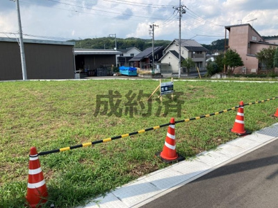 【外観】 | 自由設計♪安中市中宿売地◎建築条件付◎ | 左奥に写っているのがカインズ安中店です。