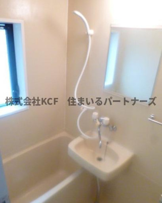 【洗面所】 | コーポレーヴ | コンパクトで使いやすい洗面所