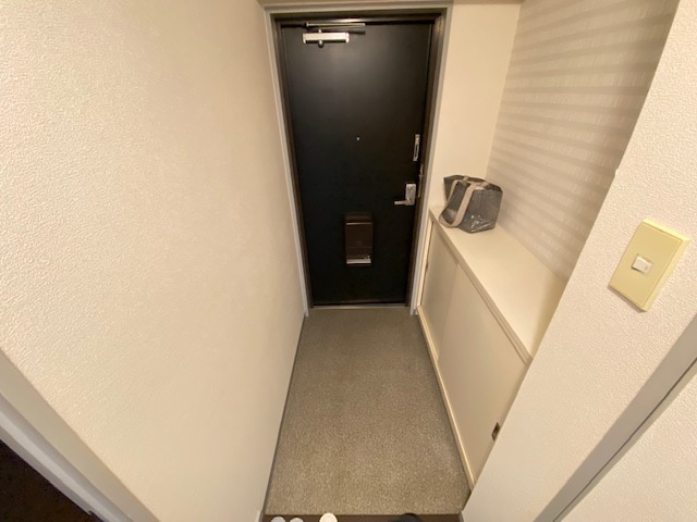 ドミール福田の玄関