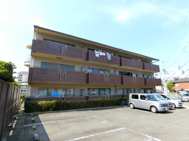ドミール福田の外観