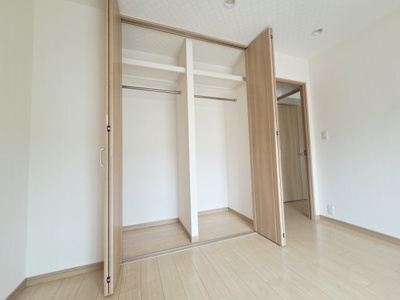 【収納】 | ｺｰﾌﾟ野村須磨離宮前　2号棟 | こまごまとしたものを収納できそうですね