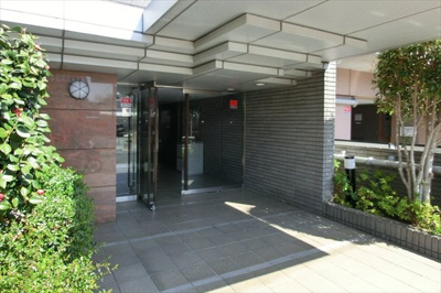 【エントランス】 | ライオンズガーデン府中本町　リノベーション済み