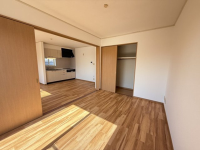 【洋室】 | サニーヒルズⅡ