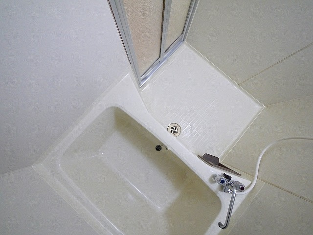 SSKビルの浴室|日々の疲れを癒すお風呂付です