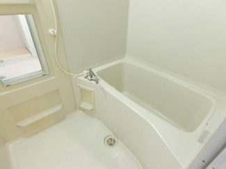 【浴室】 | サムティ神戸浜崎通 | コンパクトで使いやすいお風呂です