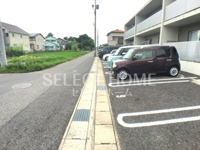 【駐車場】 | リバーサイドヴィレッジ