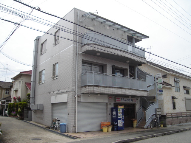 ステップインウエストの外観