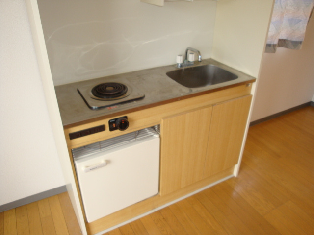 ステップインウエストのキッチン