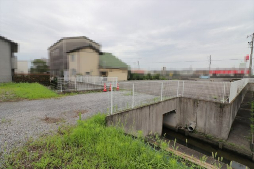 ５６０３２　瑞穂市穂積土地の外観