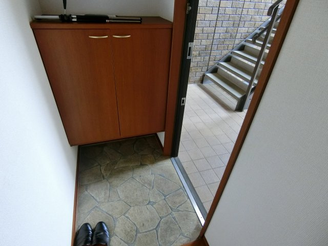 ボヌールNの玄関