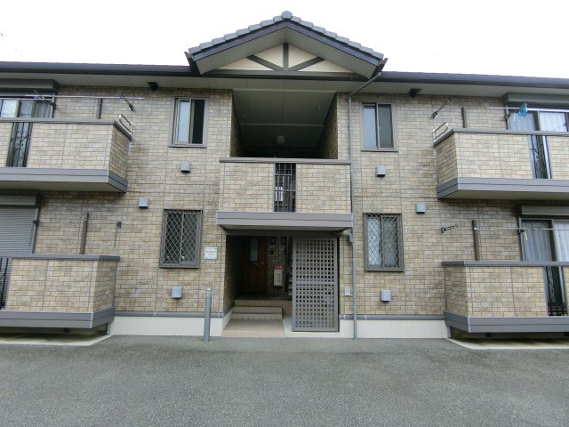 ボヌールNのエントランス