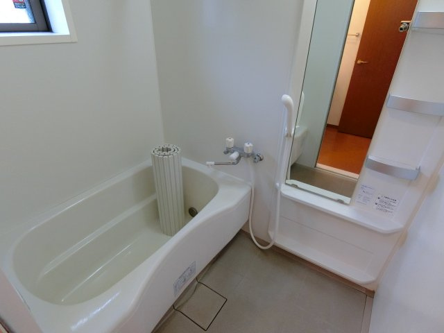 ボヌールNの浴室