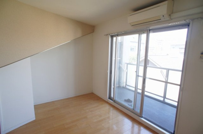 【洋室】 | エーレ・シュトローム