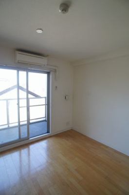 【寝室】 | エーレ・シュトローム