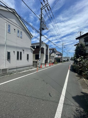 【前面道路含む現地写真】 | 日野市日野台2丁目新築戸建て | 前面道路含む現地写真です