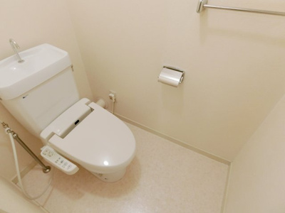 【トイレ】 | クレストコート | トイレです