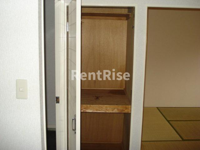 パークヒルズ２１３の収納|押入れ