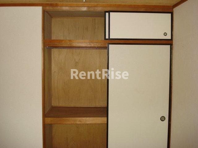 パークヒルズ２１３の収納|押入れ