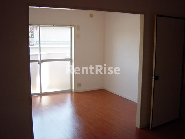 パークヒルズ２１３の居間・リビング|リビング