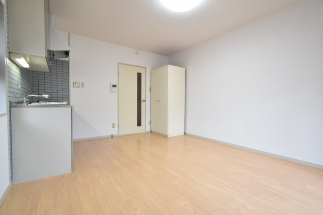 オブリガード西京の玄関|明るい玄関です