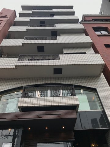 麻布エスビルの外観
