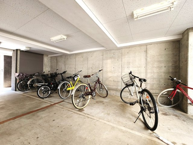 【その他共用部分】 | オリゾン立川 | 駐輪場