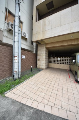 【駐車場】 | エスライズ新神戸
