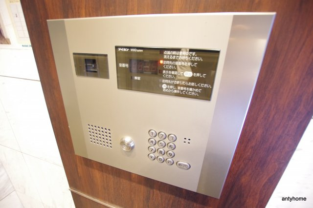 アネシス新大阪　仲介手数料無料のセキュリティ