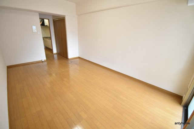 アネシス新大阪　仲介手数料無料の洋室