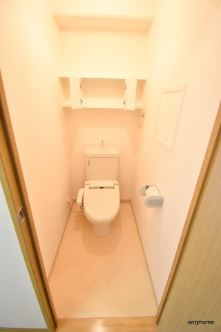 アネシス新大阪　仲介手数料無料のトイレ