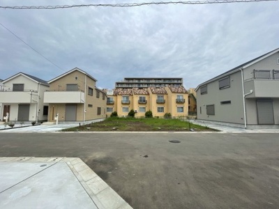 【前面道路含む現地写真】 | 府中市矢崎町5丁目土地2区画　1号区（建築条件なし）