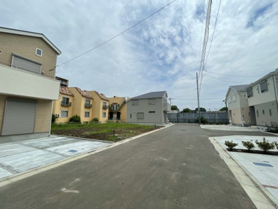 【前面道路含む現地写真】 | 府中市矢崎町5丁目土地2区画　2号区（建築条件なし）