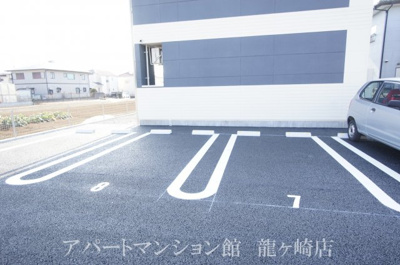 【駐車場】 | 雫Ⅵ