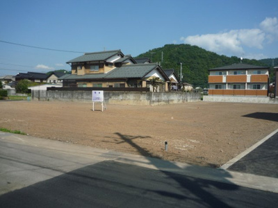 【前面道路含む現地写真】 | 七日市　全6区画