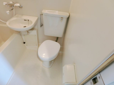 【トイレ】 | リバティ永沢 | トイレです