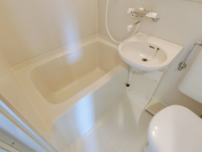 【浴室】 | リバティ永沢 | お風呂で日々の疲れを落としましょう