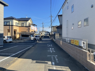 【前面道路含む現地写真】 | 牛久市上柏田二丁目　新築