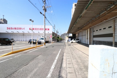 【展望】 | 中井四丁目貸倉庫