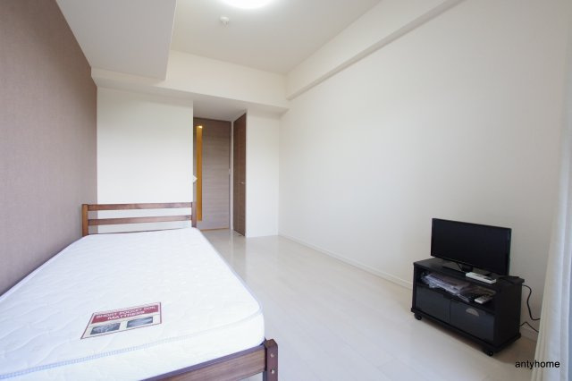 スペーシア江坂広芝町　仲介手数料無料の寝室