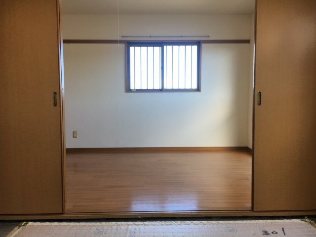 【内装】 | アーバン玻名城 | ※写真は別部屋です。現況を優先とします。