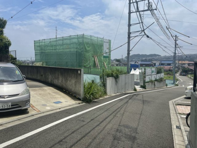 【前面道路含む現地写真】 | 日野市川辺堀之内土地（建築条件なし）2区画　B区画