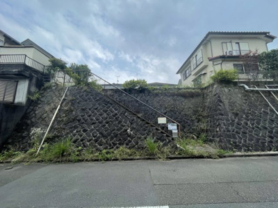 【前面道路含む現地写真】 | 日野市三沢2丁目土地（建築条件なし）