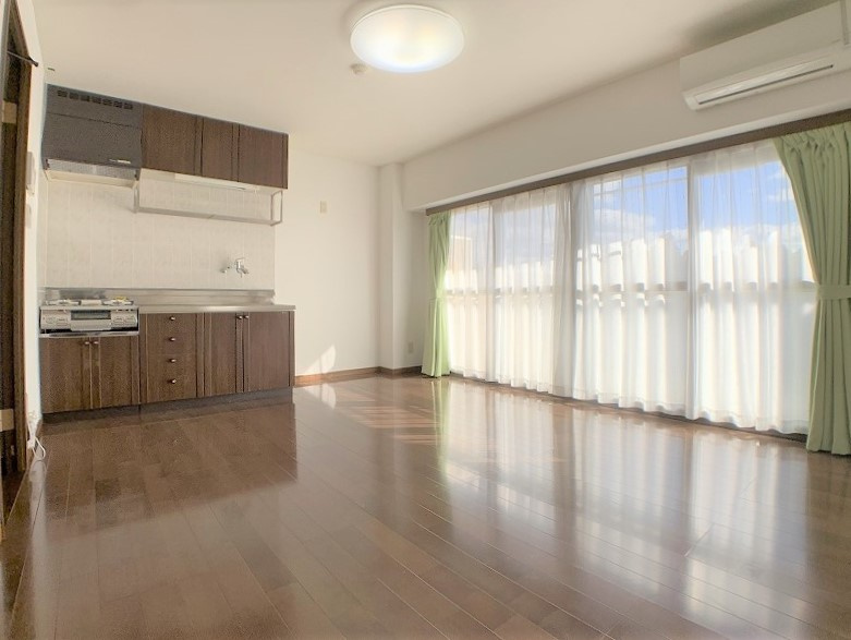 ＤＩＯマンションの居間・リビング