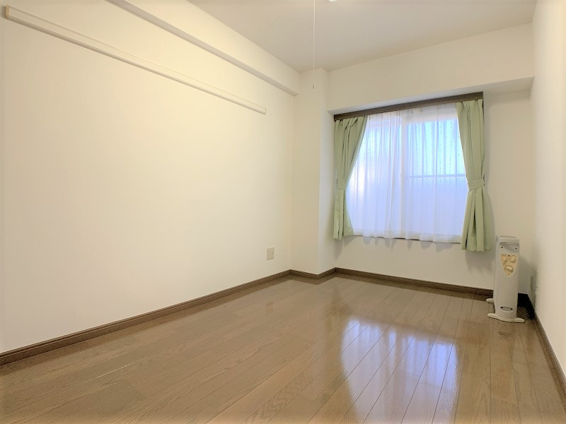 ＤＩＯマンションの寝室