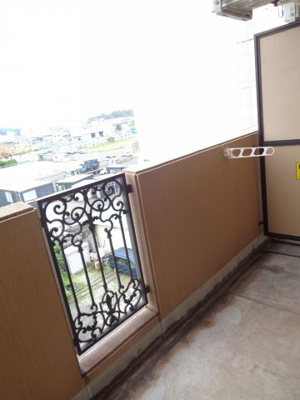 【バルコニー】 | フルリール松浦Ⅱ | 東向き※写真はイメージです
