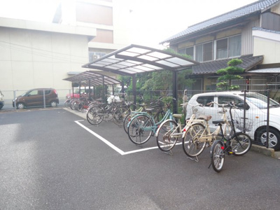【その他】 | フルリール松浦Ⅱ | 屋根付き駐輪場
