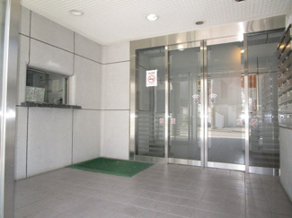 【エントランス】