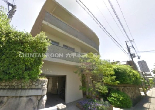 Ｆａｌａｌａ御影の外観