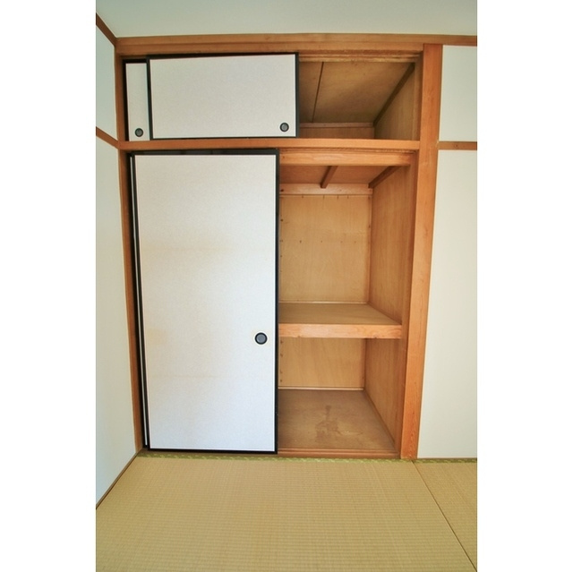 ハイツ　フォレスタの収納|和室収納