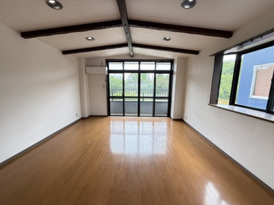 【洋室】 | ビィウィズ